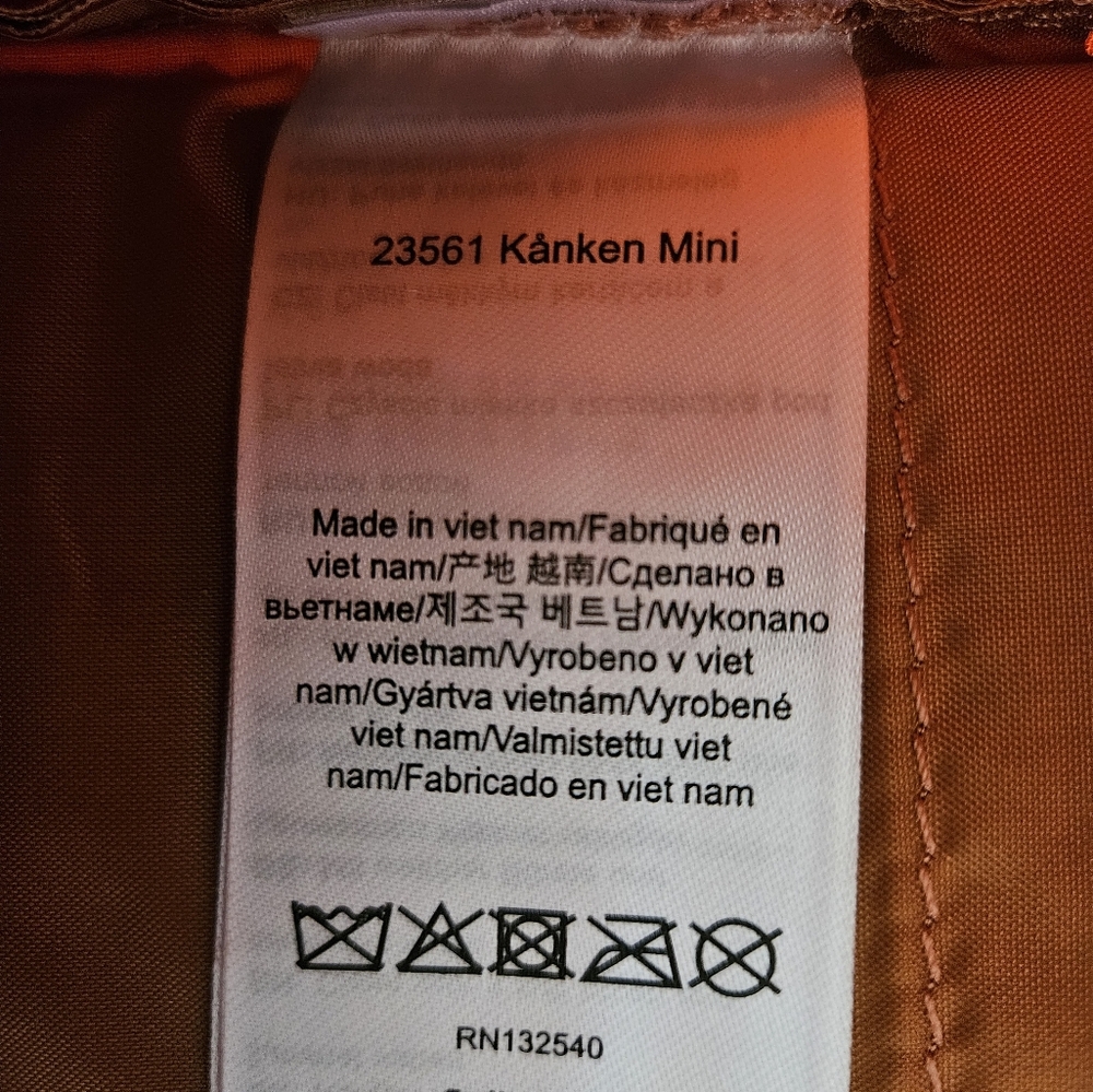 FJALLRAVEN Kånken Unisex Young And Adult Terracota Brown Mini Backpack NWOT - Picture 9 of 12